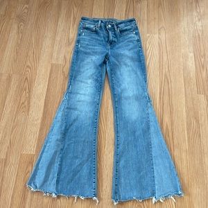 American Eagle jeans size 4